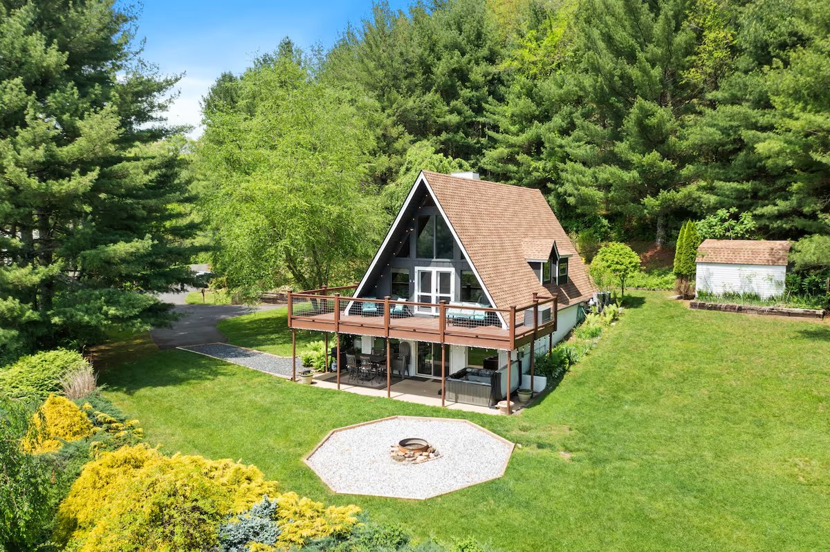 Single Room Cottage Plans